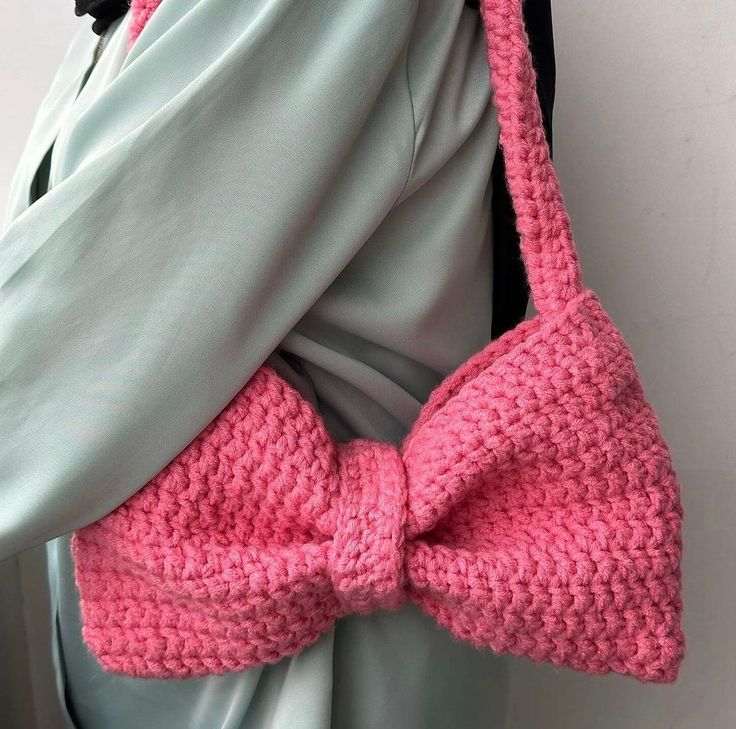 Bowknot Knitted Shoulder Bag