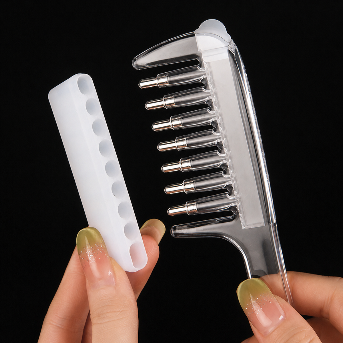 ScalpCare Liquid Massage Comb